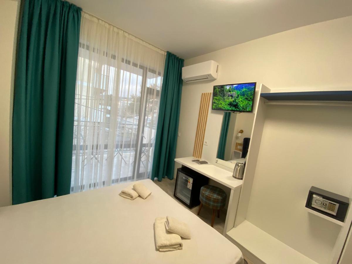 بوتوس Sunny Beach Apartments المظهر الخارجي الصورة